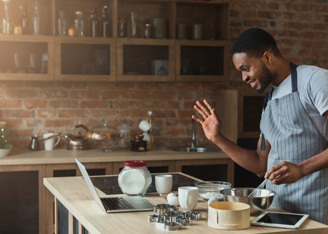 Take part in a group baking session